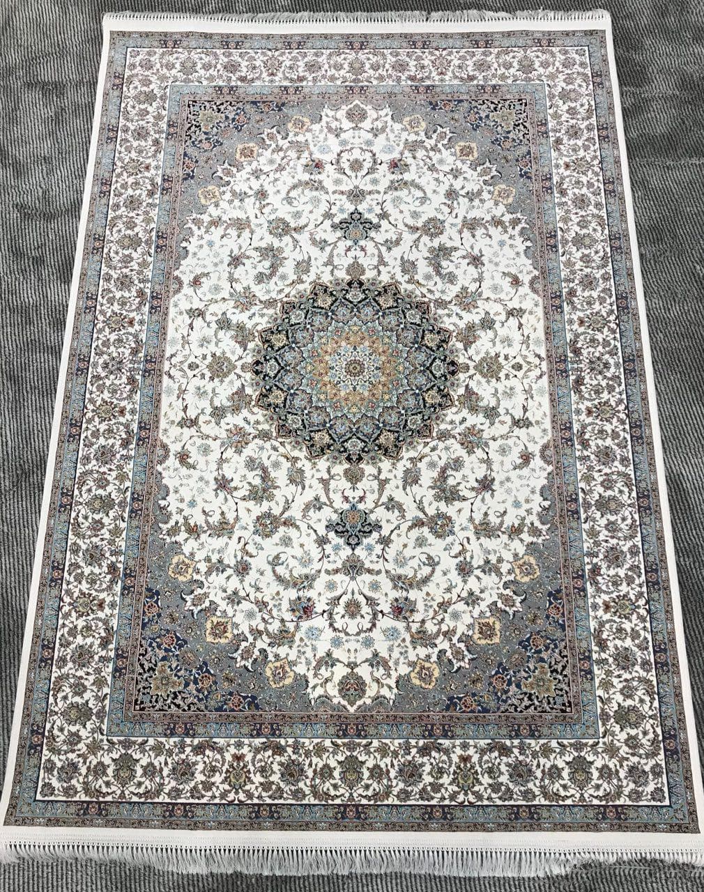فرش 1200 شانه طرح اصفهان زمینه کرم هورام کاشان – گل برجسته