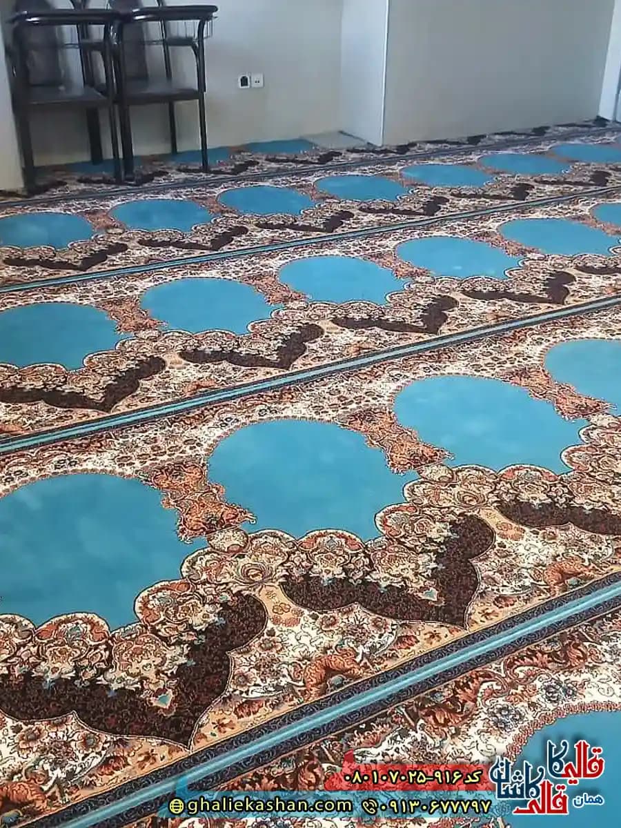 سجاده فرش نماز و مسجد 700 شانه طرح فرشته ساده زمینه آبی کاشان