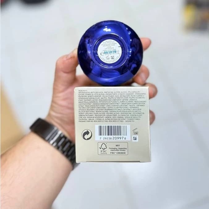 کرم لیفت صورت شیسیدو Vital Perfection لیفتینگ شیسیدو — تصویر ۳