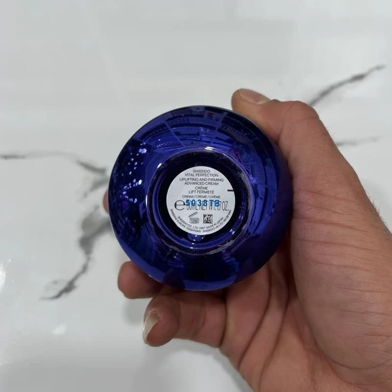 کرم لیفت صورت شیسیدو Vital Perfection لیفتینگ شیسیدو — تصویر ۴