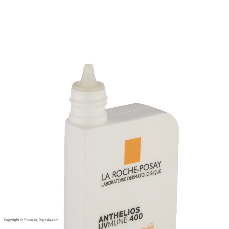 فلوئید ضدآفتاب بی‌رنگ لاروش پوزای +SPF50 مدل UVMune400 مناسب انواع پوست، حجم 50 میلی‌لیتر — تصویر ۸