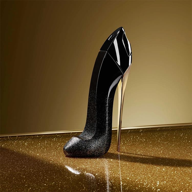 ادوپرفیوم زنانه Carolina Herrera Good Girl Supreme — تصویر ۴
