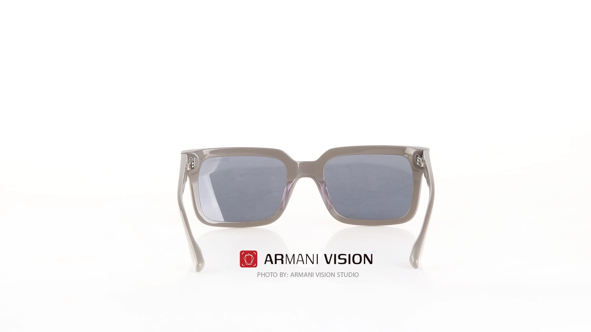 عینک تروساردی TRUSSARDI – TSM9019-D01 — تصویر ۳