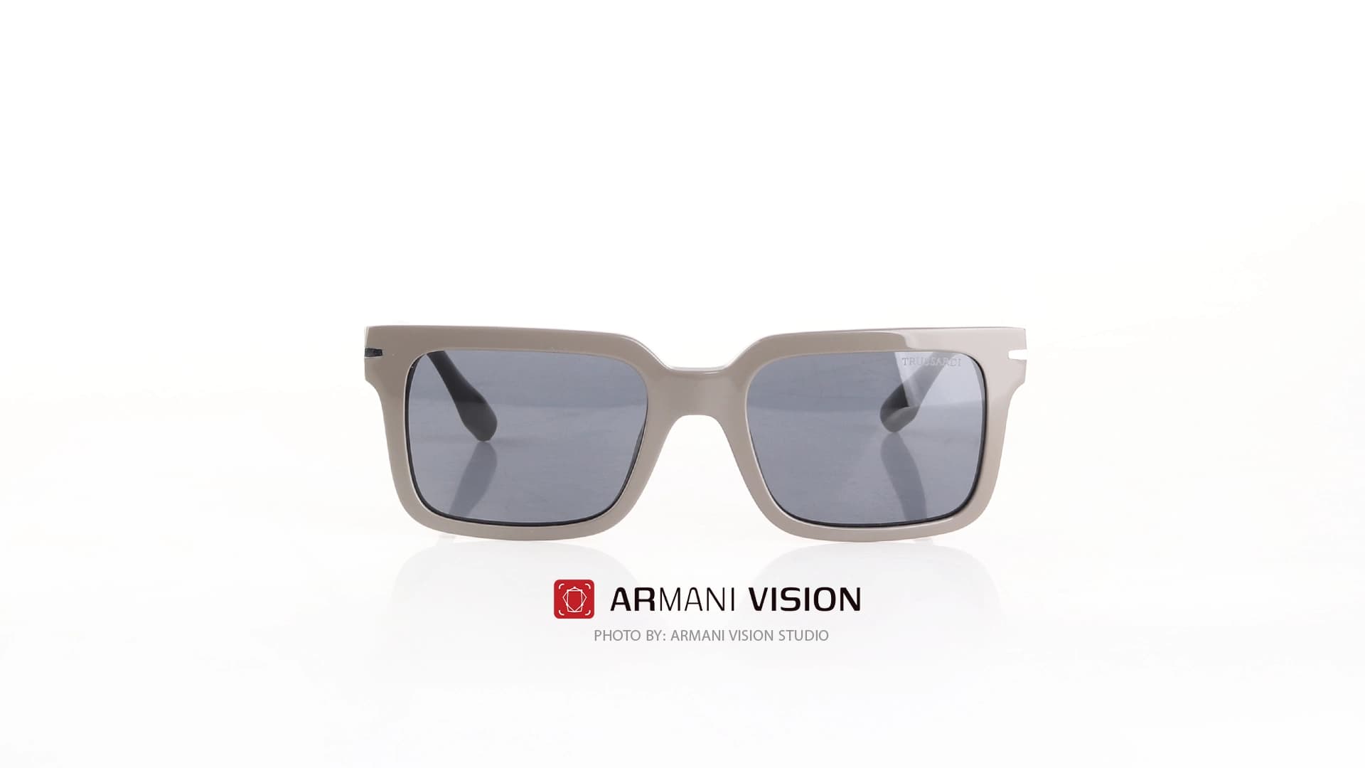 عینک تروساردی TRUSSARDI – TSM9019-D01 — تصویر ۲