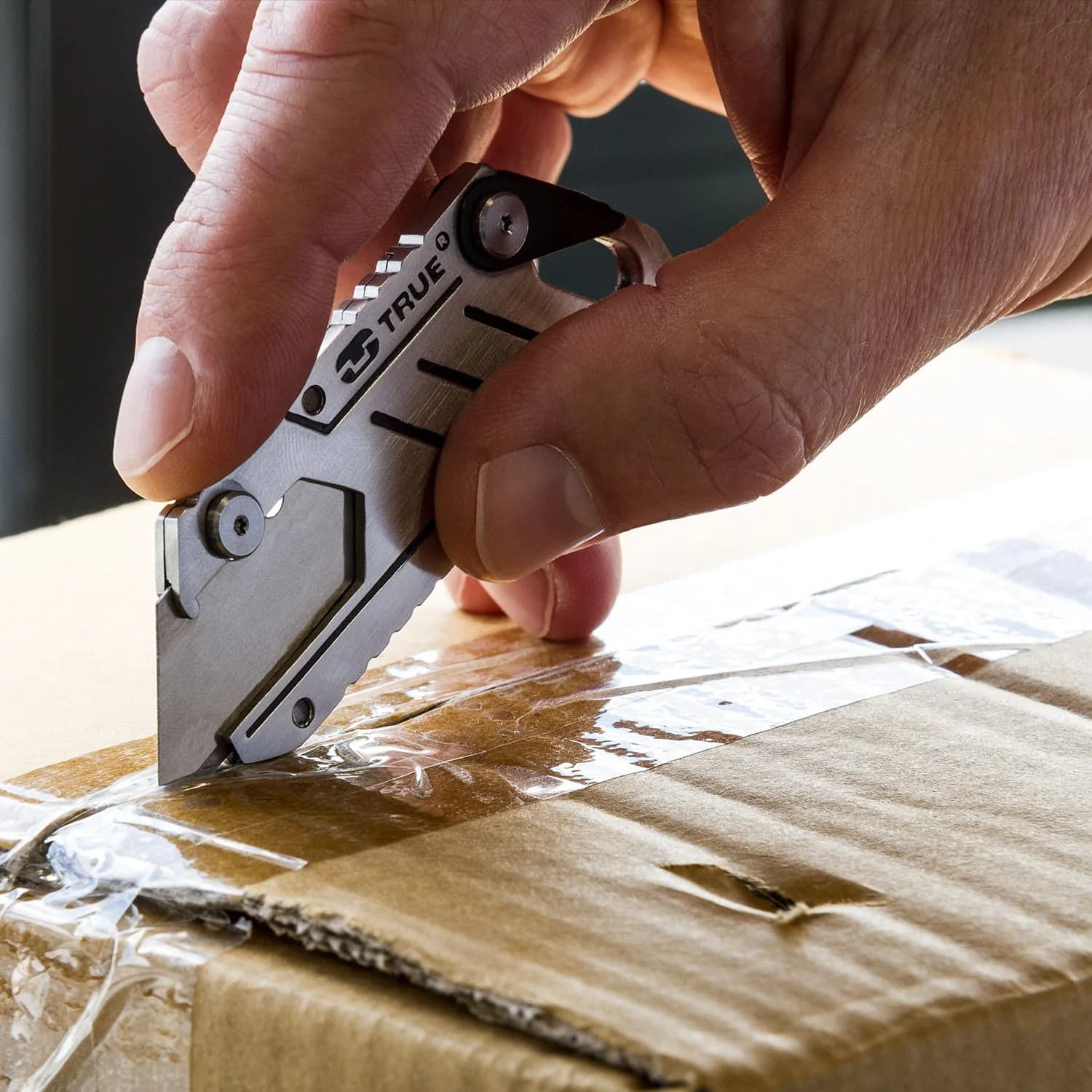 ابزار چندکاره ترو یوتیلیتی مدل Box Cutter — تصویر ۳