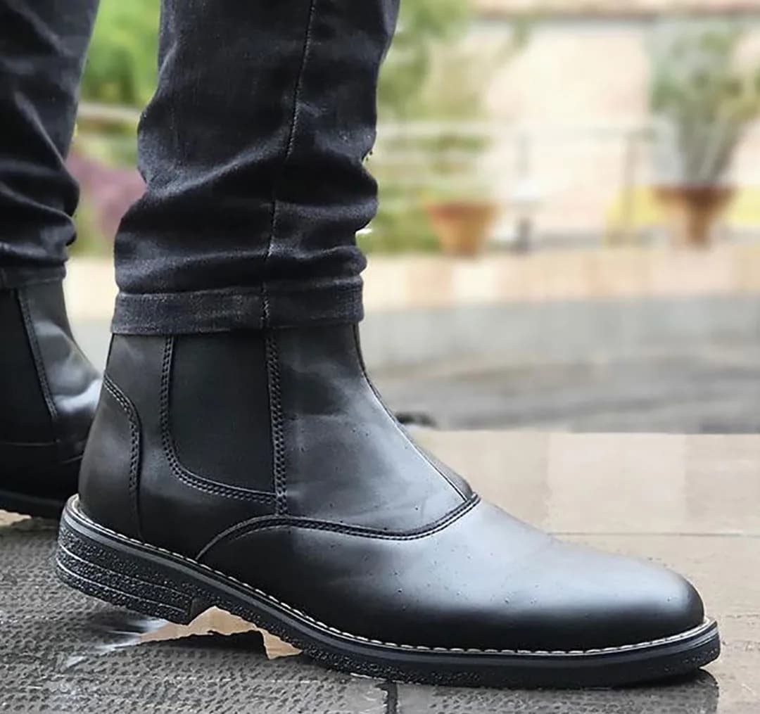 نیم بوت مردانه مدل چلسی ضد آب کد 4806 رنگ مشکی — تصویر ۳