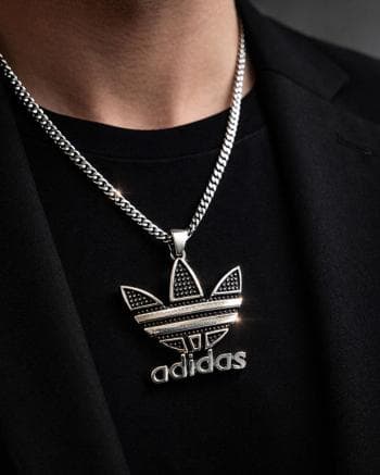 گردنبند طرح adidas