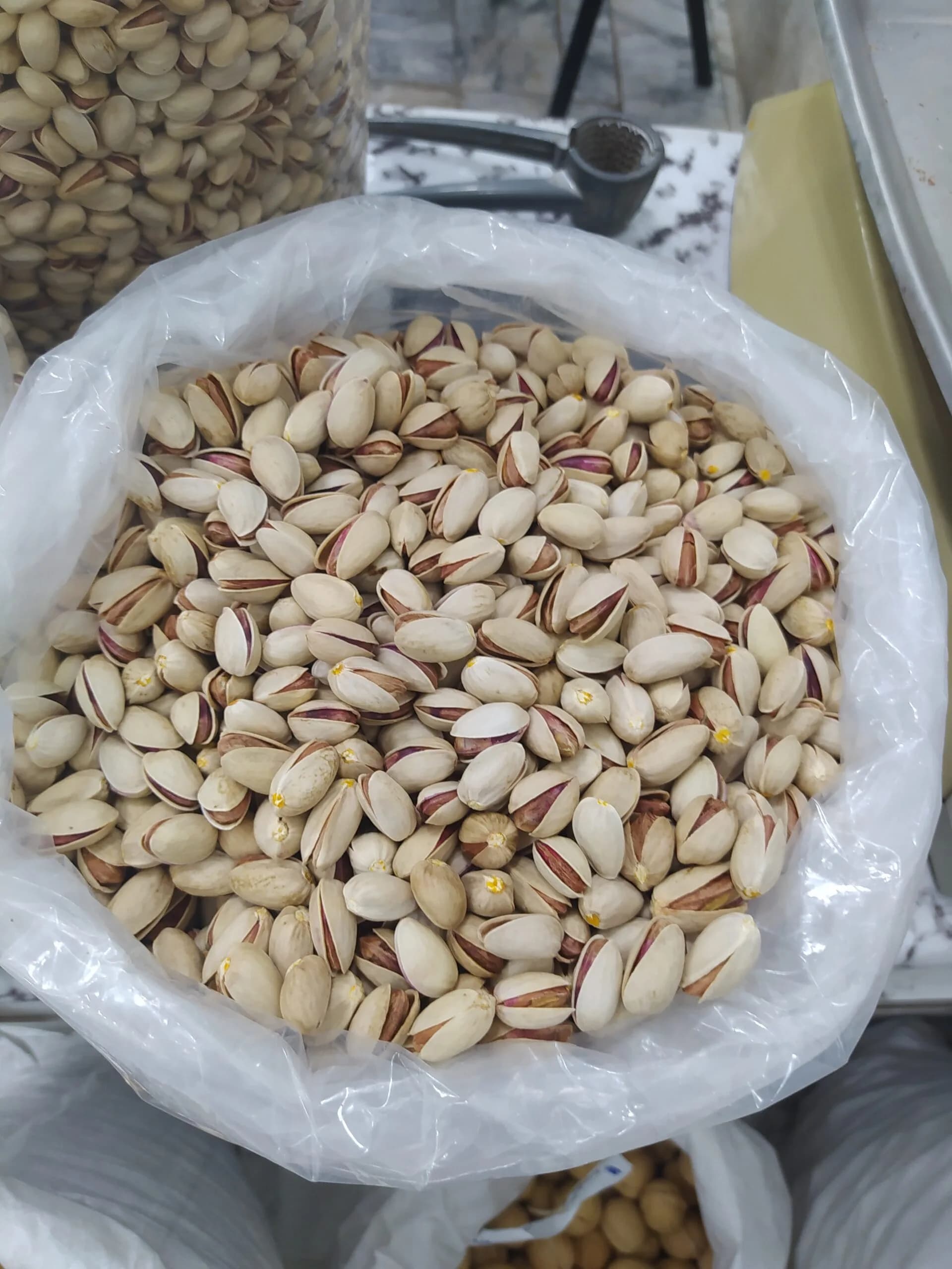 پسته احمدآقایی (شاه‌پسند) — تصویر ۲