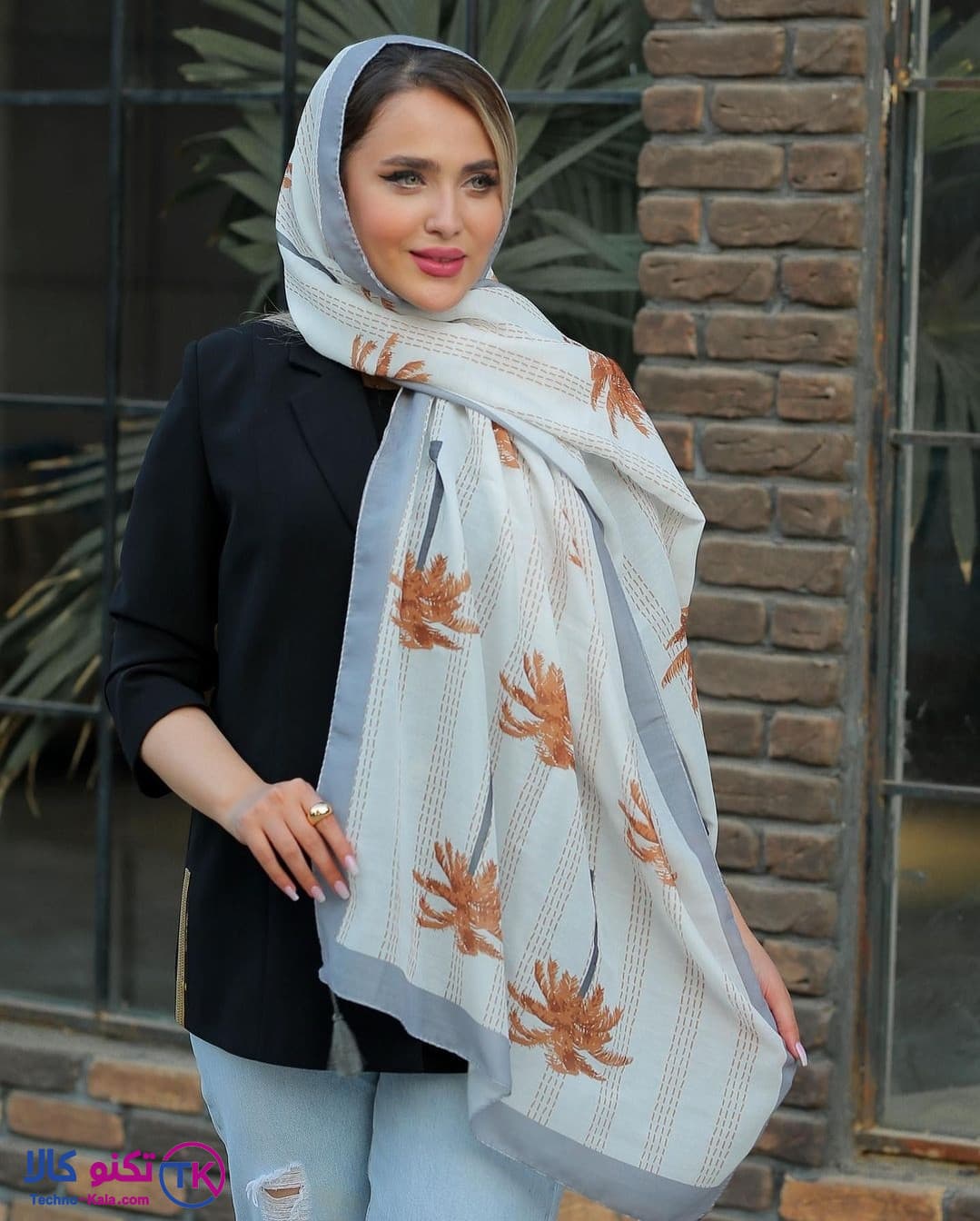 شال نخی اسلپ منگوله دار کد 4095