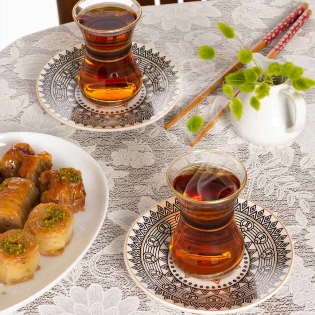 ست فنجان و نعلبکی ریور RIVER مدل اشکی خورشیدی طلایی کد 6013