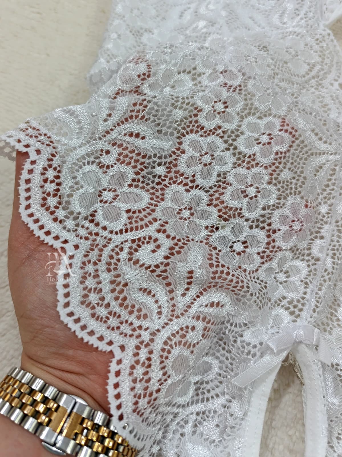 بادی زنانه گیپور سفید ویتاریتا پشت قلبی کد 256 — تصویر ۶