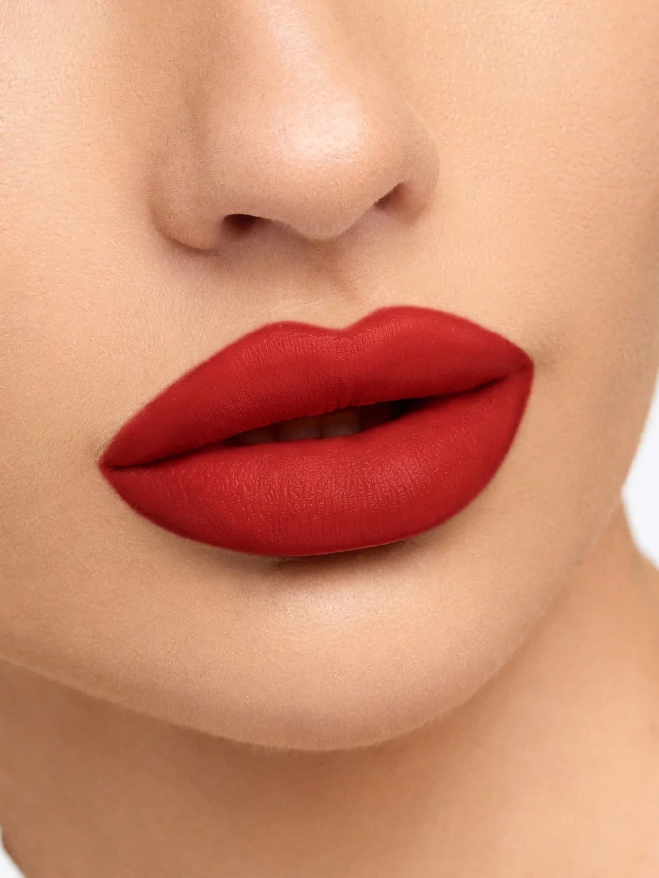 رژلب مات شیگلم Matte Allure Lipstick — تصویر ۴