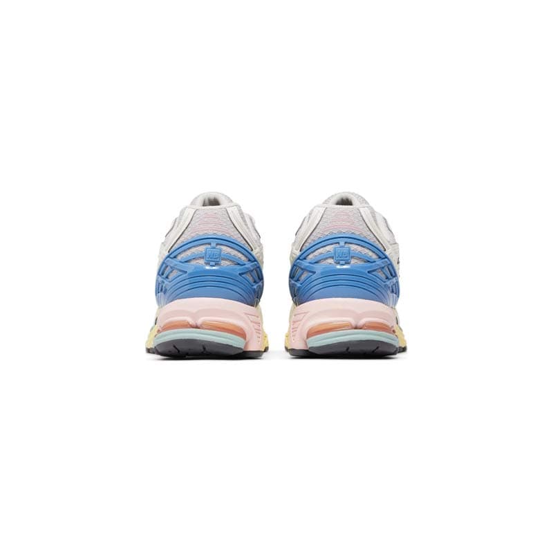 کتونی رانینگ نیوبالانس 1906U کرم آبی صورتی New Balance 1906U Angora Blue Pink — تصویر ۴