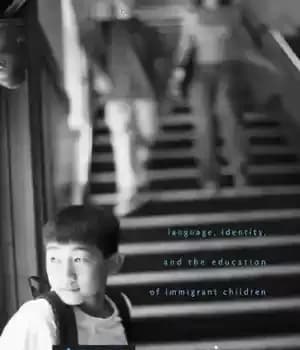 دانلود کتاب True American: Language, Identity, and the Education of Immigrant Children – آمریکایی واقعی: زبان، هویت و آموزش کودکان…