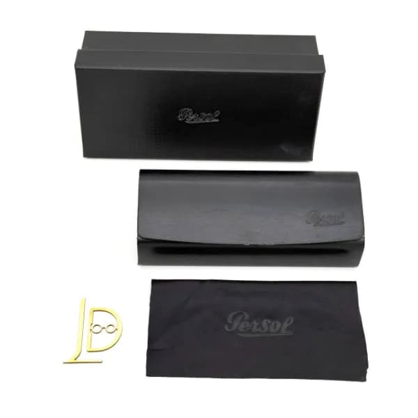 پک و قاب هارد عینک اورجینال پرسول Persol ایتالیا چرم مشکی با هاردباکس — تصویر ۶