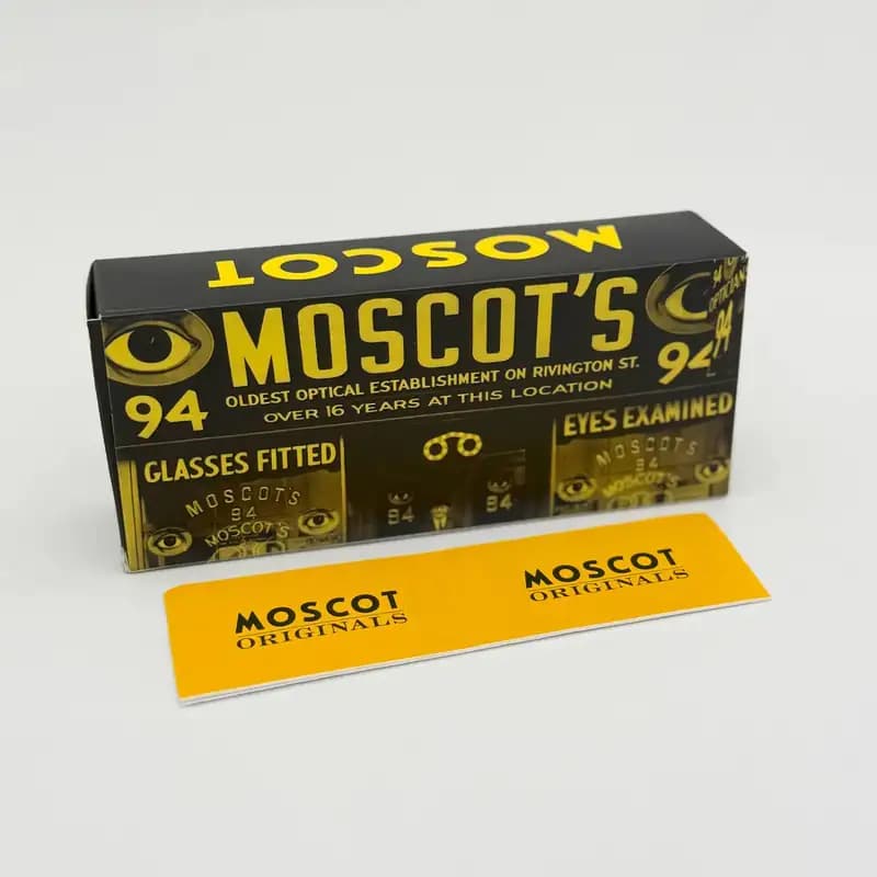 پک و قاب هارد عینک اورجینال موسکات Moscot نیویورک چرم مشکی با هاردباکس زرد — تصویر ۵