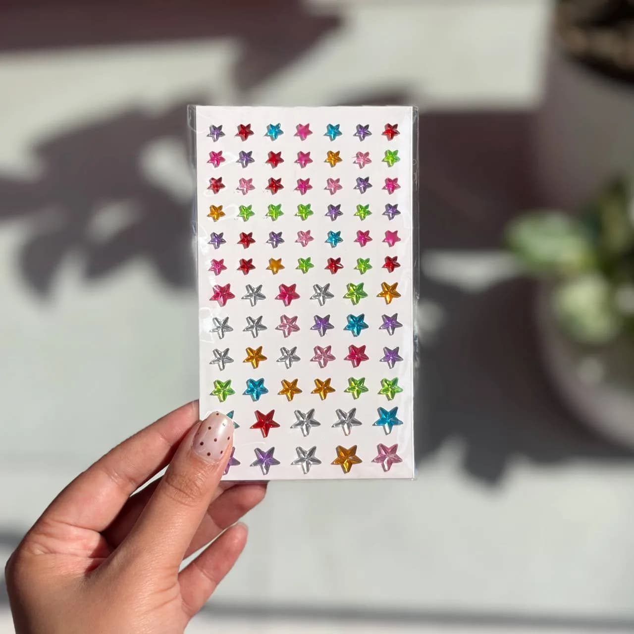 نگین چسبی ستاره ریز — تصویر ۲