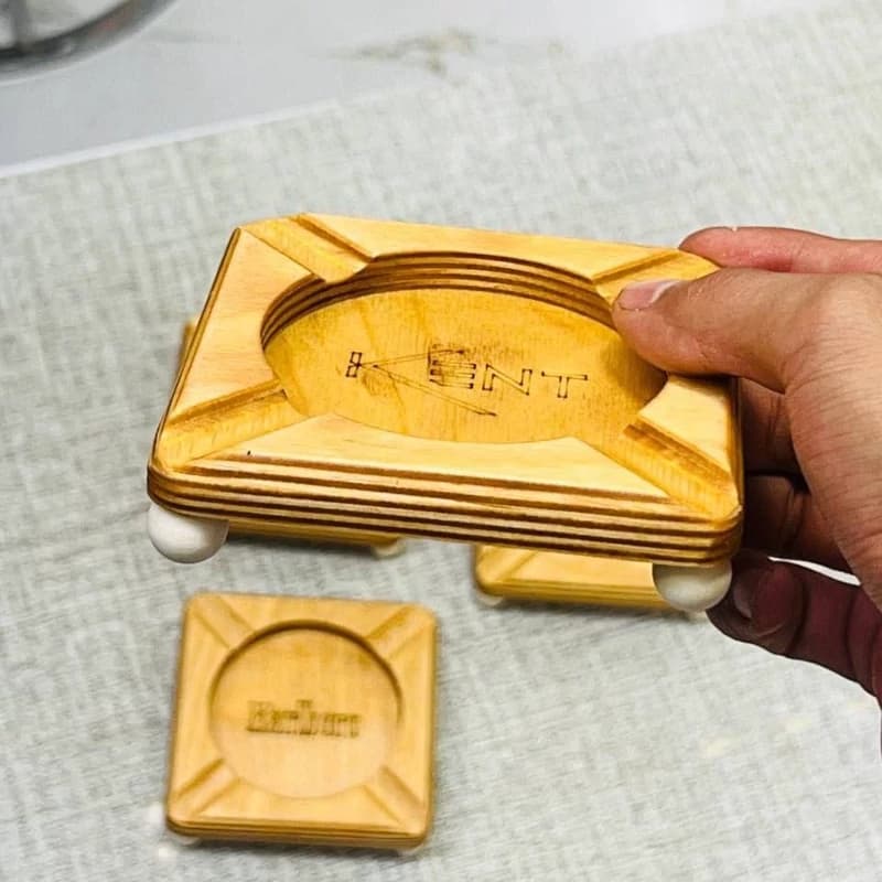 زیرسیگاری چوبی لوکس (luxe)