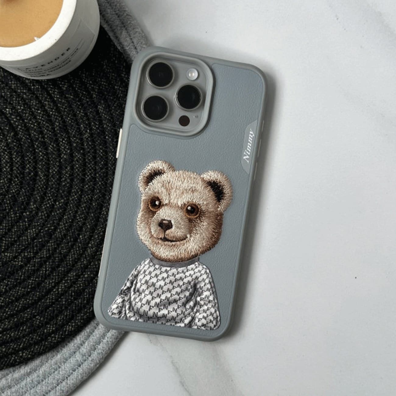 کاور ایفون نیمی مدل خرس مناسب برای گوشی موبایل Apple iPhone 15 Pro Max — تصویر ۳