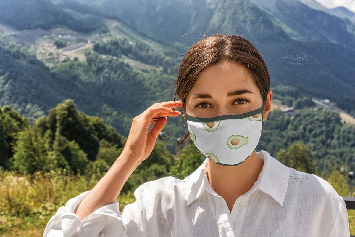 موکاپ ماسک پارچه ای روی صورت زن و مرد — تصویر ۸