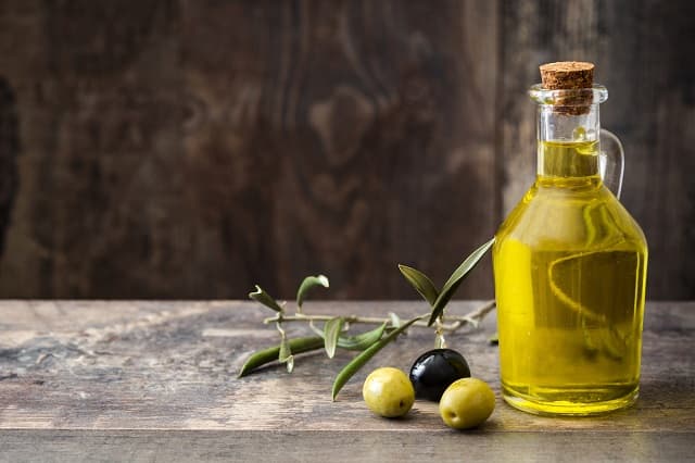 روغن زیتون فرابکر ۸۰۰ گرمی – طبیعی، خالص و سرشار از خواص درمانی