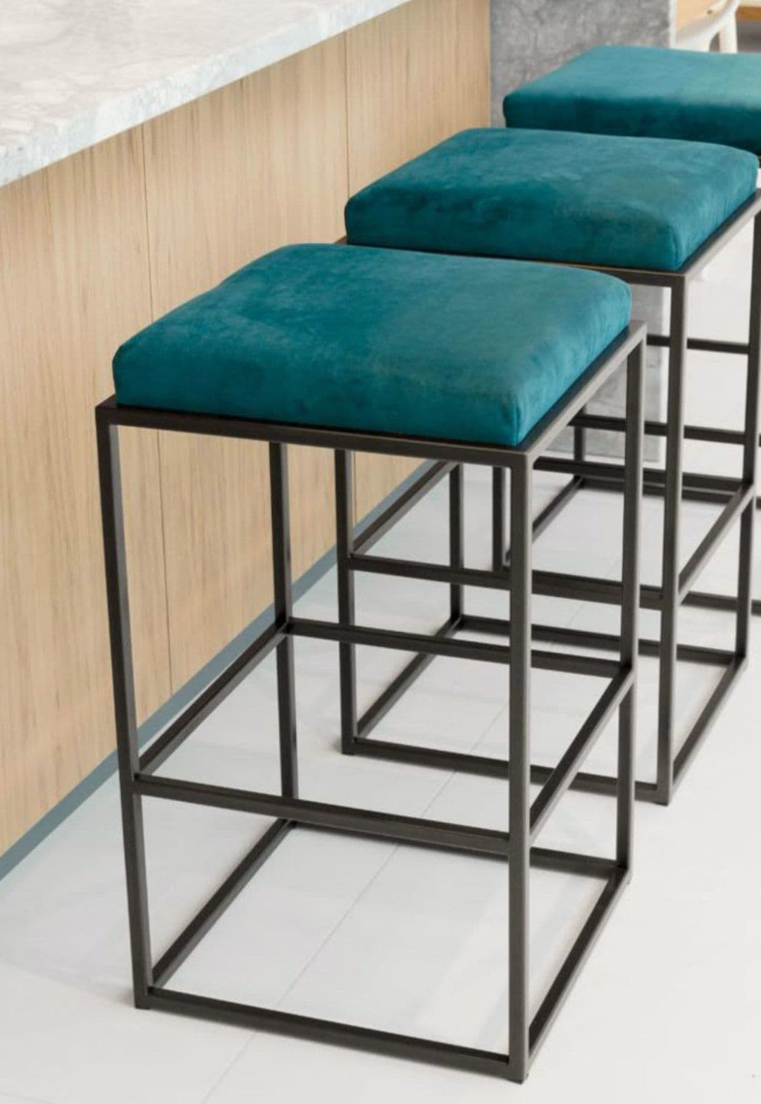 صندلی فلزی مدل M-330