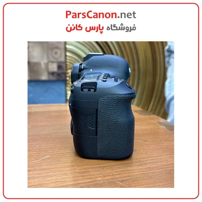 دوربین دست دوم کانن EOS 6D Mark II Body — تصویر ۴