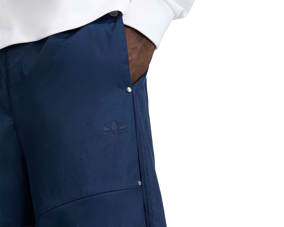 Adidas P ESS W PNT Pants — تصویر ۳