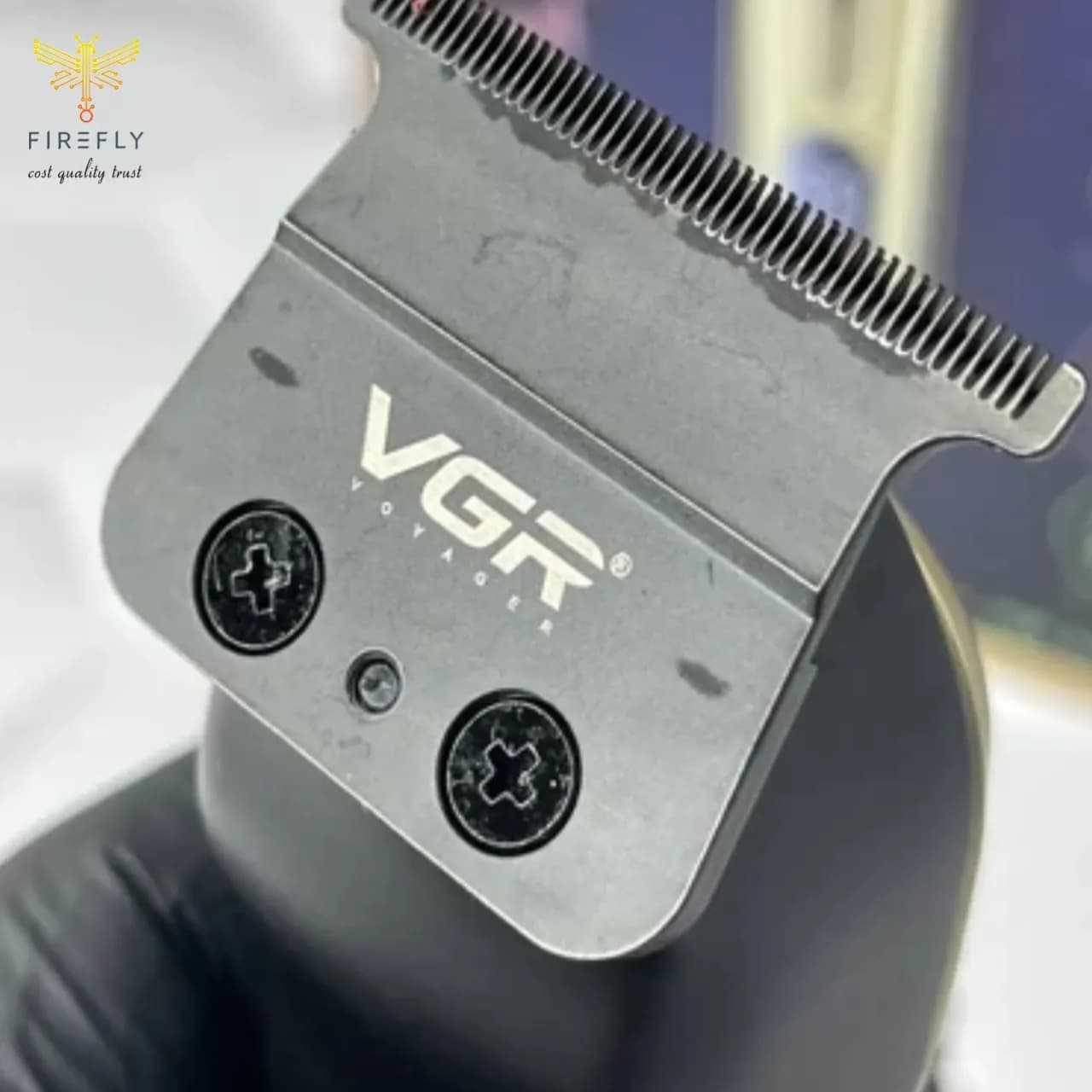 ماشین اصلاح و خط زن حرفه‌ای VGR V-294 — تصویر ۳