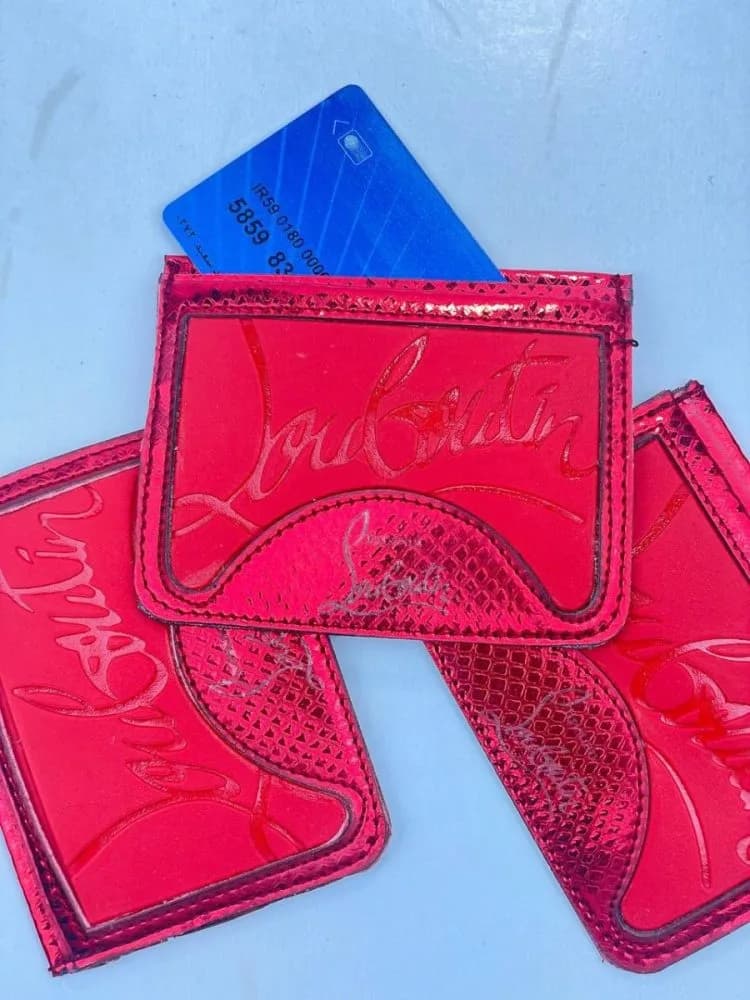 جاکارتی کریستیان لوبوتین christian louboutin چرم ماری قرمز — تصویر ۳