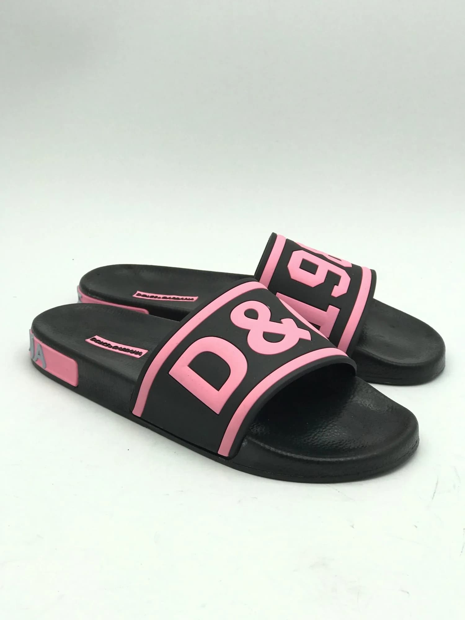 کد 1600 صندل دولچه گابانا dolce & gabbana صورتی مشکی D&G 1984