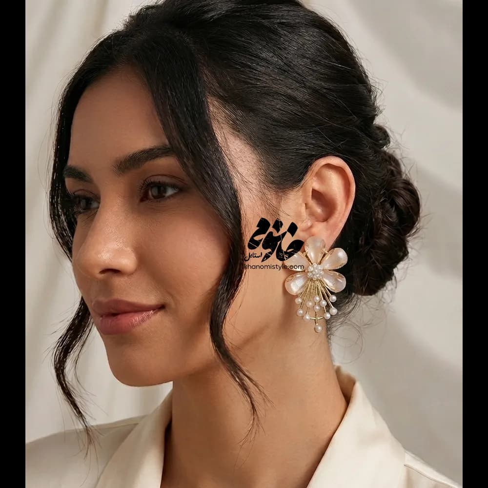 گوشواره فشن طرح گل مرواریدی E1104T10 — تصویر ۴