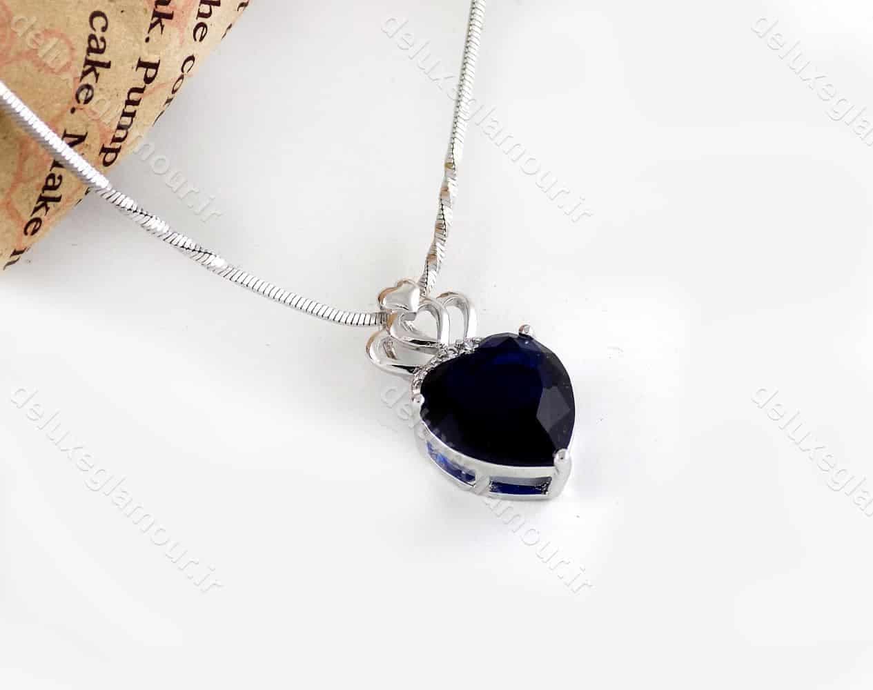 گردنبند دخترانه ژوپینگ با روکش رادیوم و طرح قلب و کویین nw-n139
