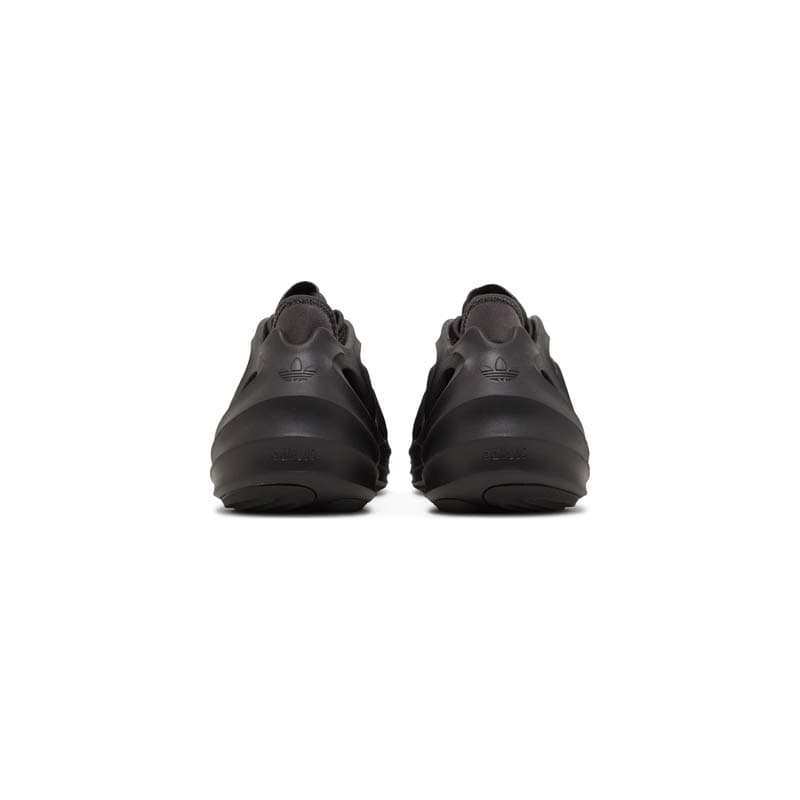 کتونی آدیداس آدیفوم کیو تمام مشکی Adidas adiFOM Q Black Carbon — تصویر ۴