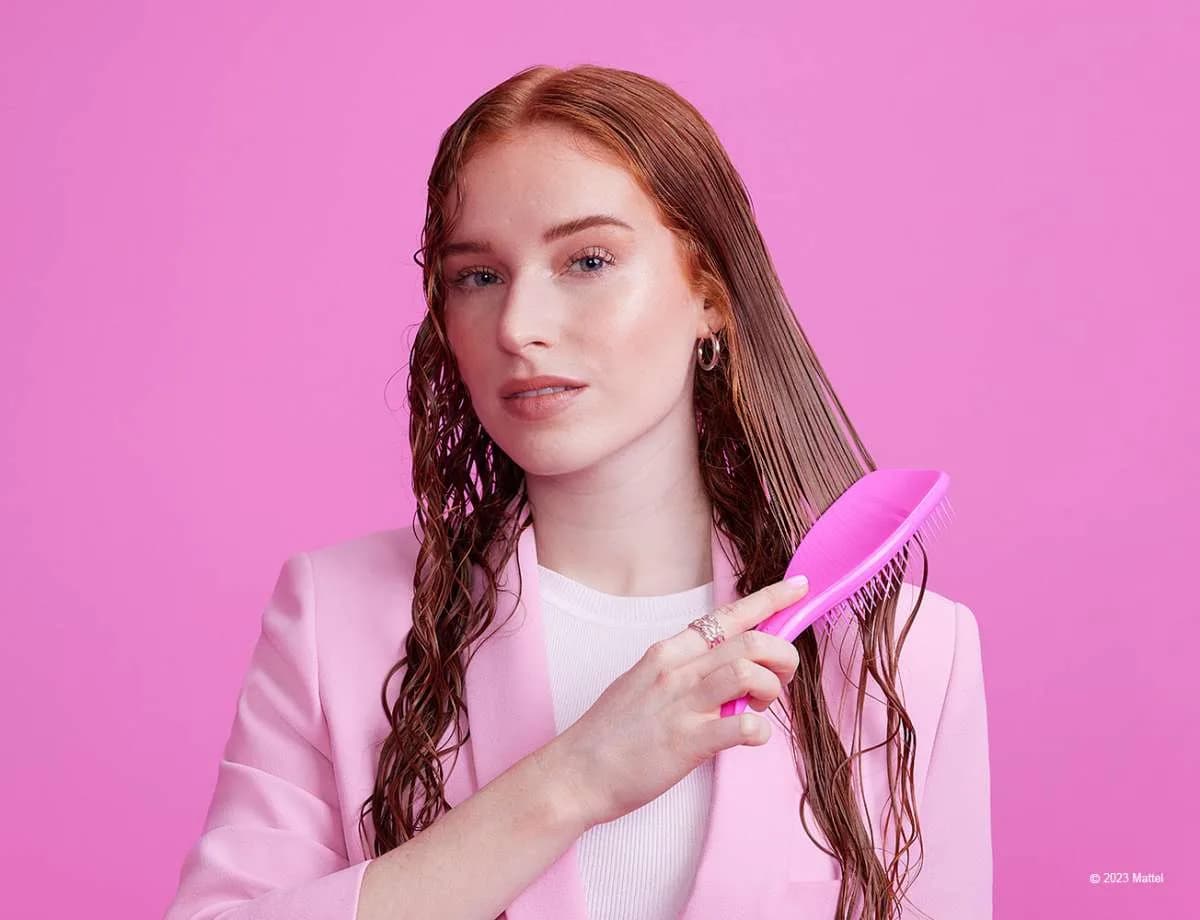 برس تنگل تیزر باربی صورتی انواع مختلف مو Tangle Teezer Barbie Detangling Hairbrush — تصویر ۲