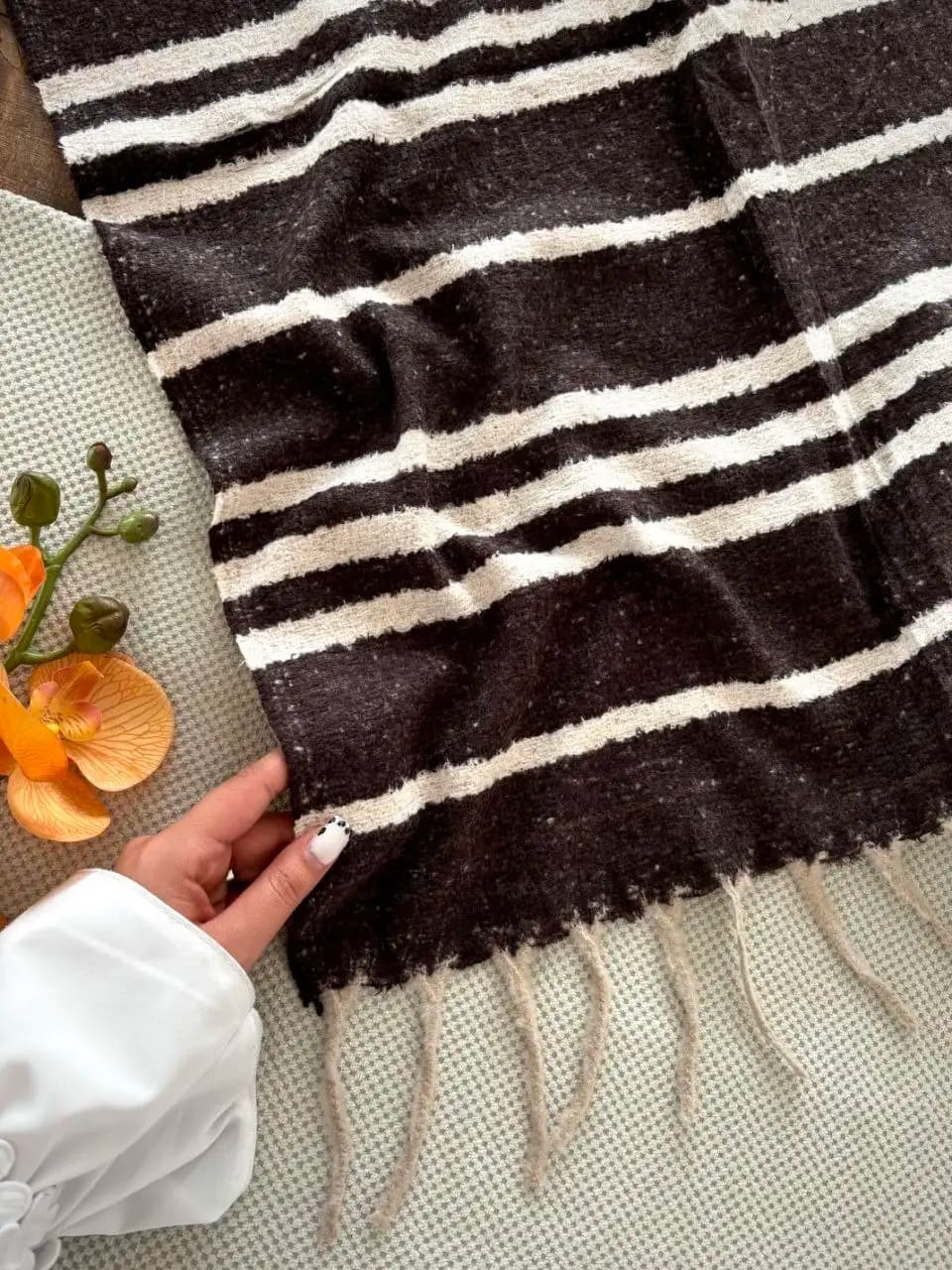 شال زنانه موهر گرم طرح دار زمستانه — تصویر ۲