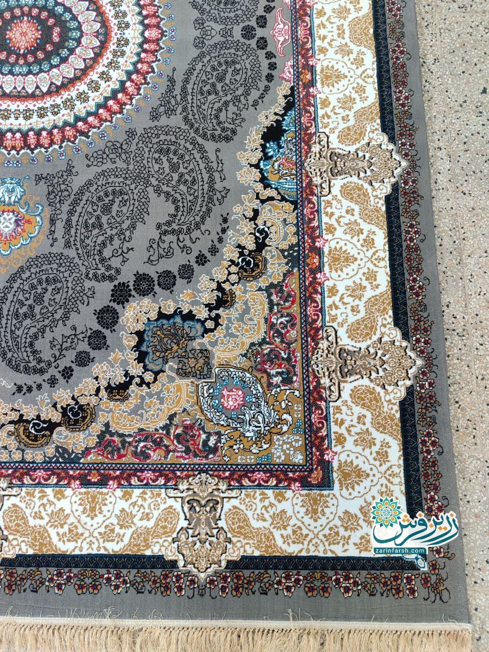 فرش ماشینی 500 شانه طرح ماهور رنگ فیلی — تصویر ۴
