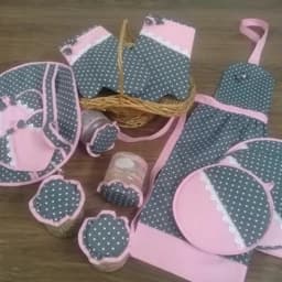 سرویس آشپزخانه چهار عدد درب حبوبات سرویس آشپزخانه عروس سرویس آشپزخانه پارچه ای سرویس آشپزخونه سفارش دوخت هم قبول میکنیم — تصویر ۲