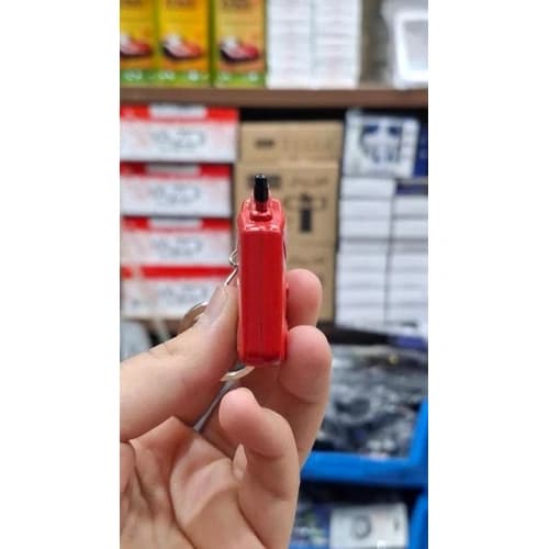 جاکلیدی مدل گالن بنزین جاکلیدی خاص برای علاقه مندان خودرو — تصویر ۲