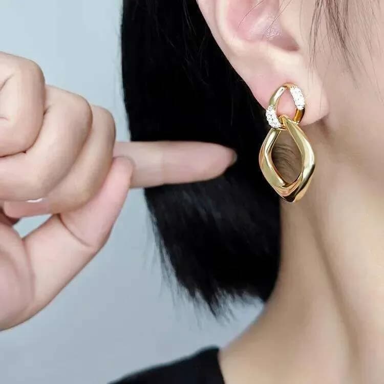 گوشواره جواهری جدید و خوشگل طلایی — تصویر ۳