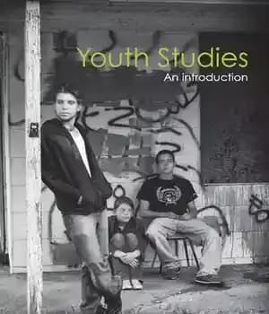 دانلود کتاب Youth Studies: An Introduction