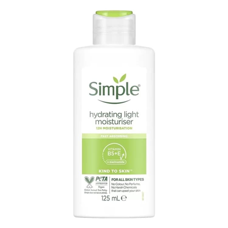 کرم آبرسان و مرطوب‌کننده سیمپل Simple مدل Hydrating Light Moisturiser