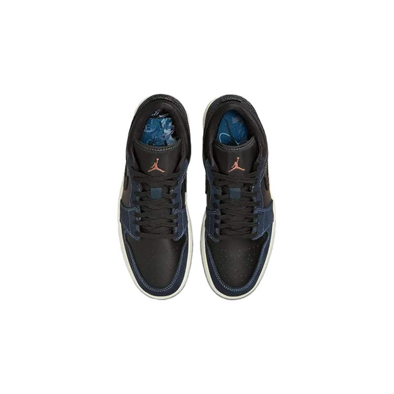 کفش نایک ایرجردن 1 ساق کوتاه آبی سورمه ای Nike Air Jordan 1 Low Snakeskin Midnight Navy — تصویر ۳