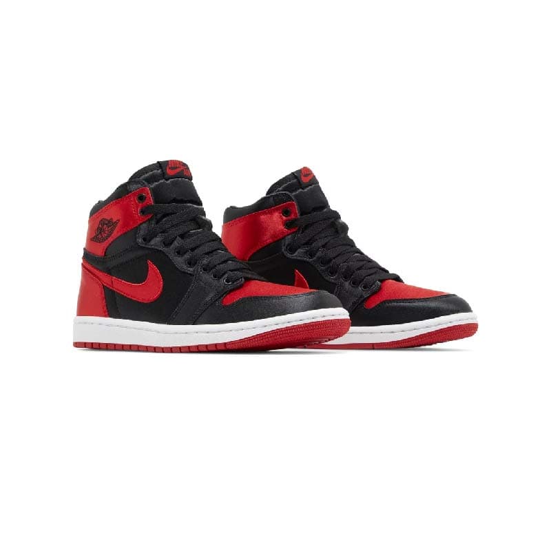 کفش نایک ایرجردن 1 ساق بلند مشکی قرمز ساتن Nike Air Jordan 1 Retro High OG Satin Bred — تصویر ۵