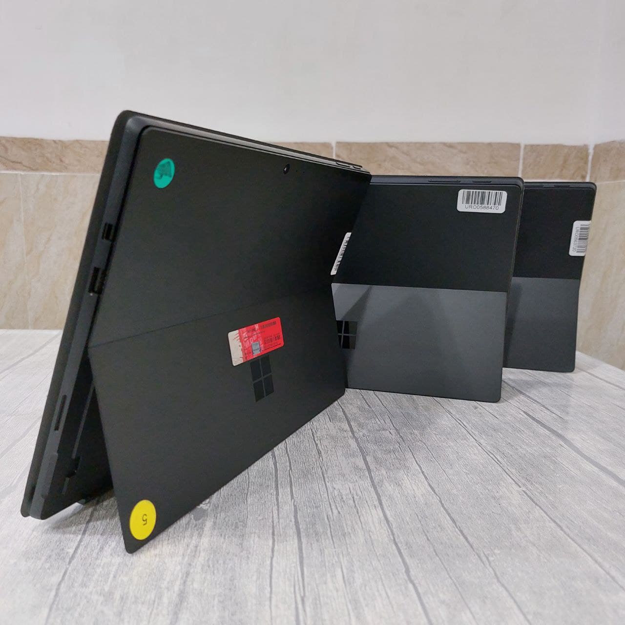 لپ تاپ استوک Microsoft Surface Pro 6 | Core i7-8650U | 8 GB Ram LPDDR3 | SSD 256 GB | VGA Intel UHD 620 | Display 12.3 Touch — تصویر ۵