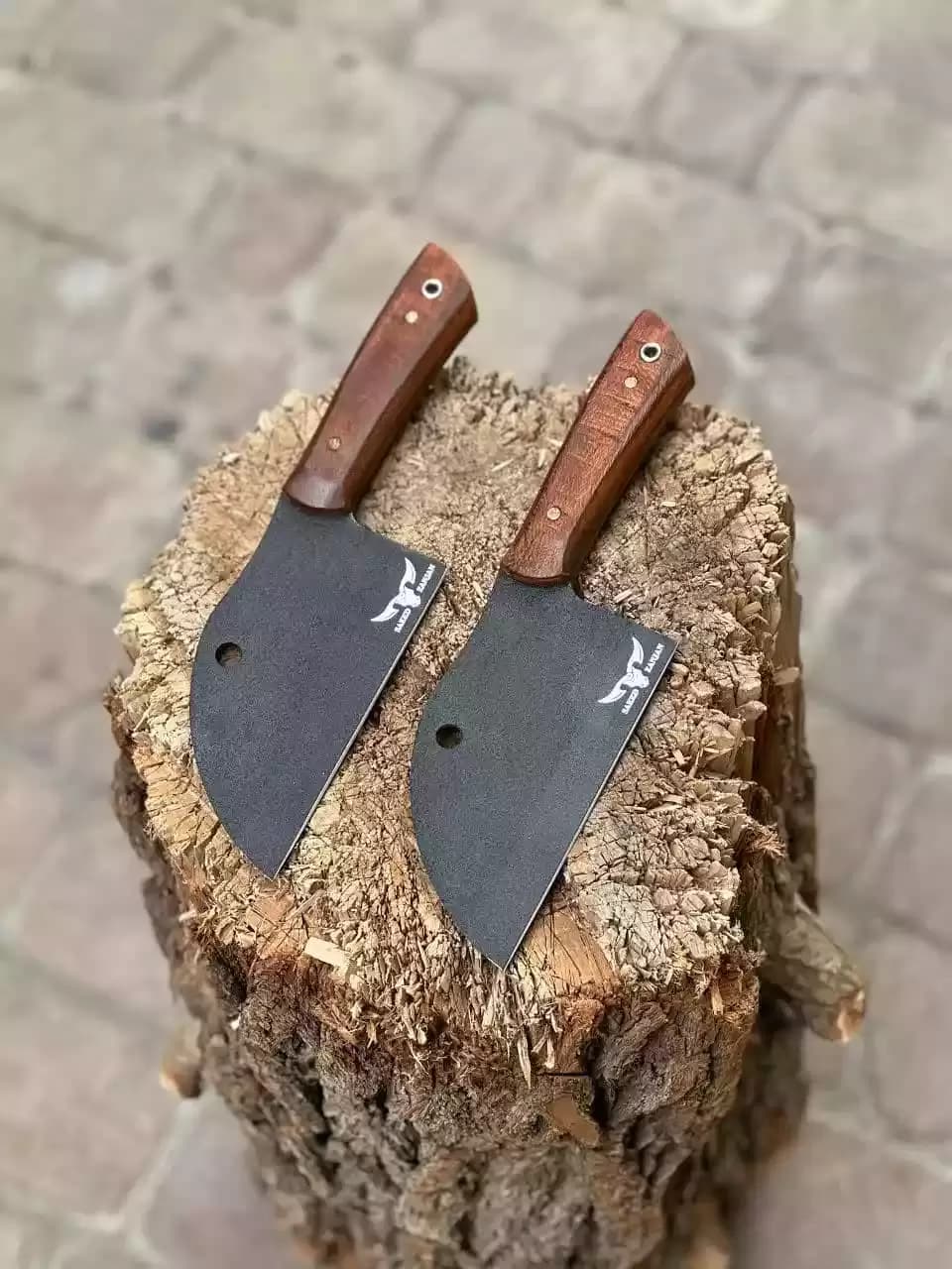 ساطور صربستانی گاو وحشی