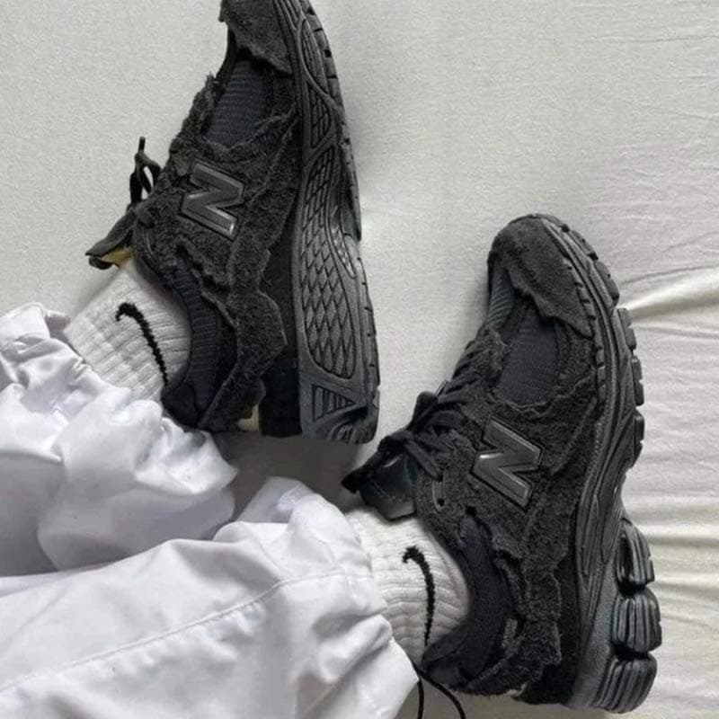 کفش نیوبالانس 2002 مشکی خاکستری New Balance 2002R Black Gray Phantom — تصویر ۷