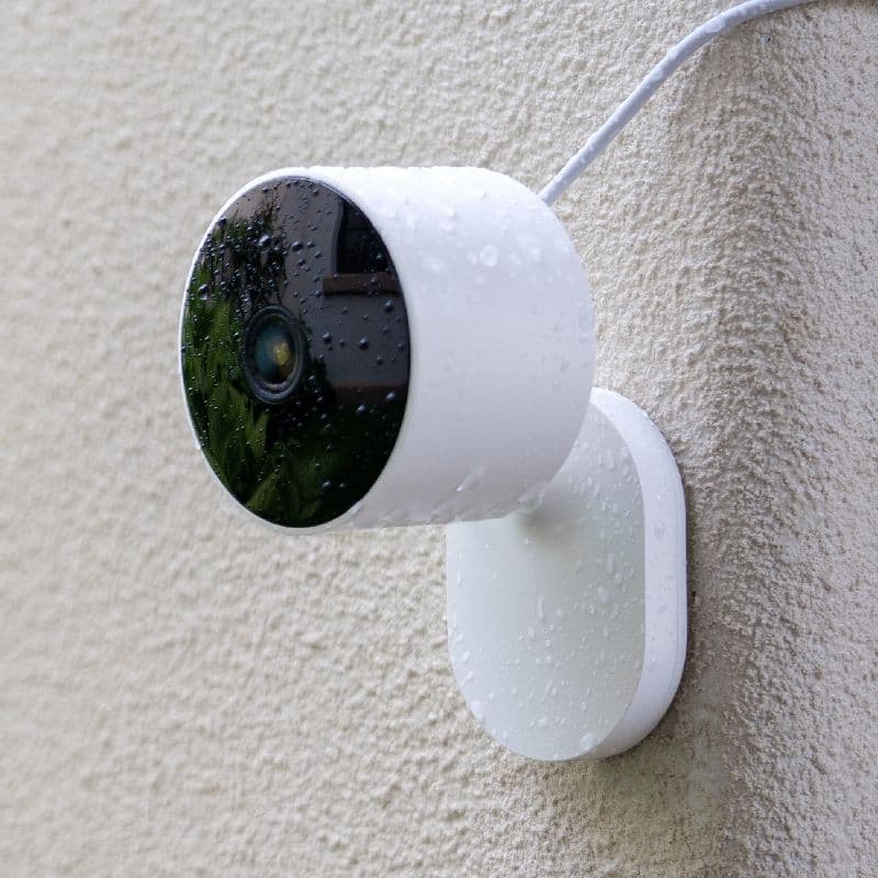 دوربین مداربسته تحت شبکه فضای باز شیائومی مدل AW200 MJSXJ05HL با کیفیت تصویر FHD، مقاوم IP65، دید در شب رنگی با ال‌ای‌دی 940 نانومتری، اتصال بی‌سیم، پشتیبانی از الکسا و گوگل هوم، قابلیت ذخیره‌سازی ابر — تصویر ۴