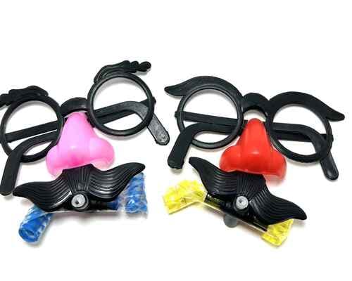 عینک و دماغ و سبیل بوقی