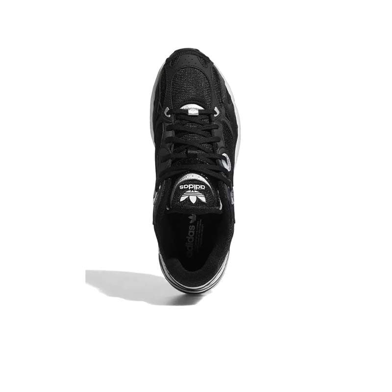 کفش پیاده روی آدیداس استیر مشکی سفید Adidas Astir Black and White — تصویر ۳